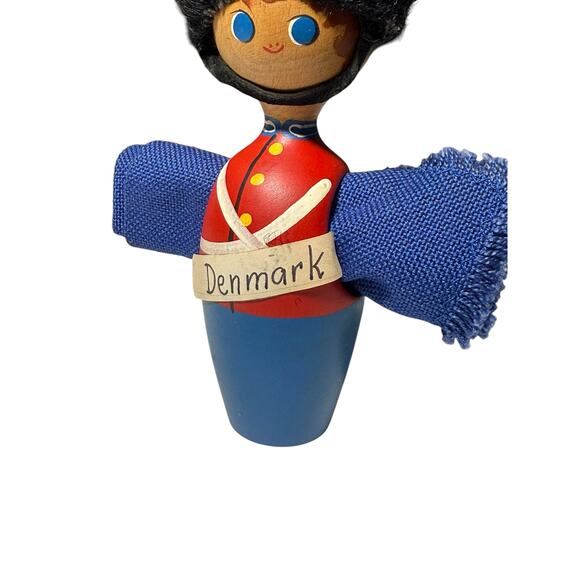 Anne Beate Design Napkin Holder Hand Painted Wood Denmark Royal Guard Vintage - Picture 12 of 12